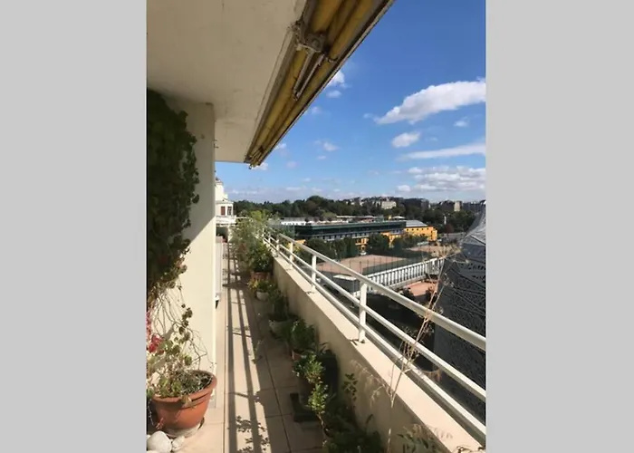 Διαμέρισμα Bel Lumineux / Happy Rooftop 120 M2